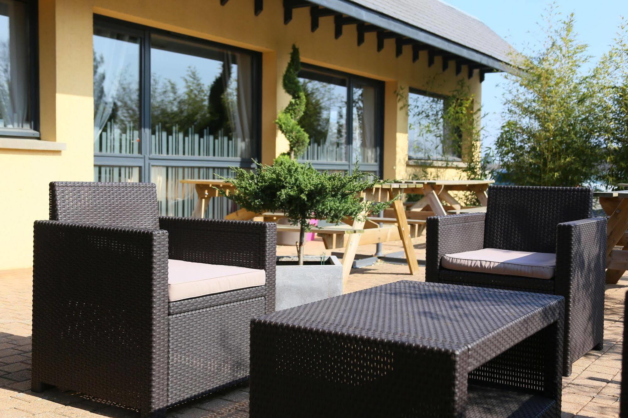 Hotel Atoll Logis Angers, Beaucouze